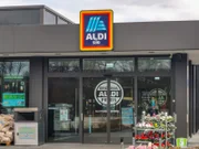 entrance of the ALDI store