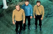 Darsteller  Season: 02 Episode: 033 1967-68 Episodic Photo - Captain Kirk (William Shatner), Dr.