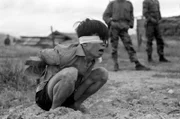 Gefangener Vietcong-Kämpfer im Vietnamkrieg.