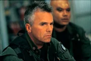 L-R: Colonel Jack O'Neill (Richard Dean Anderson) und Teal'c (Christopher Judge)