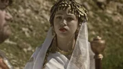Die Ilias erzählt, wie Helena, die Königin von Sparta, vom trojanischen Prinzen Paris entführt wird.