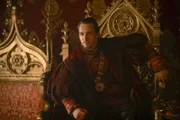 Ist stolz auf seine blutjunge Königin: König Henry VIII. (Jonathan Rhys Meyers) ...