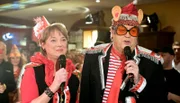 Gisbert Baltes und Judith Schulte-Loh moderieren die lange Karnevals-Nacht und empfangen Kölsche Musik-Stars aller Generationen und illustre Gäste.