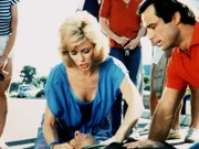 Nick (Joe Penny) und seine Freundin Peggy (Nancy Stafford) werden Zeugen eines Verkehrsunfalls, bei dem ein junger Soldat ums Leben kommt.