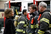 Dr. Gillian Foster (Kelli Williams) untersucht den Tod eines afroamerikanischen Feuerwehrmanns. Er hatte bei einem Hausbrand ein kleines Kind aus den Flammen gerettet; war anschließend zurück in das brennende Haus gegangen und nicht wieder lebend herausgekommen.
