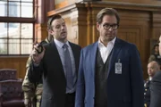 Pictured L-R: Tom Degnan as Special Agent Jim Riley and Michael Weatherly as Dr. Jason Bull