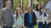 Peter (Gabriel Hogan), Mallory (Jessica Amlee), Amy (Amber Marshall), und Lou (Michelle Morgan) (v.l.)
