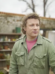 (2. Staffel) - Die Natur hat Einiges zu bieten und Jamie Oliver weiß diese Zutaten perfekt zu nutzen ...