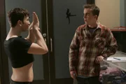 Dick (Ryan Raftery, l.) und Malcolm (Frankie Muniz)