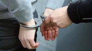 Handschellen, Ärger, Polizei, Festnahme, Täter