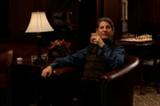 Peter Coyote as Lionel Shill