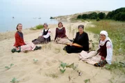 Das Baltikum ist reich an Traditionen: Regelmäßig treffen sich die Sängerinnen der litauischen Folkloregruppe Giedruze zum Proben.