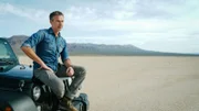Dirk Steffens auf dem Weg zum "Tal des Todes".