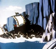 Die Walmutter kommt den Wikingern zu Hilfe. Sie greift Sven's Schiff an.