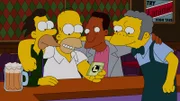200.000 Dollar! Homer (2.v.l.), Moe (r.), Carl (2.v.r.) und Lenny (l.) können es nicht glauben: Sie haben tatsächlich den Jackpot der wöchentlichen Ziehung der Springfield-Lotterie geknackt ...