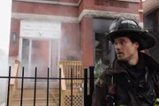 Chicago Fire Staffel 10  Folge 8 Der neue Boss: Brett Dalton als Jason Pelham