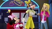 On left: Minnie Mouse, in middle: Goofy