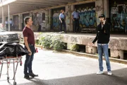Special Agent Dwayne Pride (Scott Bakula, l.); Sebastian Lund (Rob Kerkovich, r.)