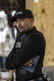 Special Agent Quentin Carter (Charles Michael Davis)
