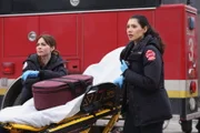 Chicago Fire
Staffel 10
Folge 20
Caitlin Carver als Emma Jacobs, Hanako Greensmith als Violet Mikami
SRF/NBC Universal