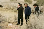 Eine tote Frau wird in der Wüste völlig ausgemergelt und verstümmelt aufgefunden. Grissom (William Petersen, Mi.) und seine Kollegen beginnen mit den Ermittlungen...
