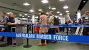 Um Verstöße am Flughafen Melbourne zu vermeiden, haben die Zollbeamten alles im Auge, was ungewöhnlich erscheint