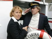 Volle Kraft voraus: Das neue "Kapitäns-Dream-Team" Astrid (Gaby Dohm) und Albert (Günther Maria Halmer) geht an den Start.
