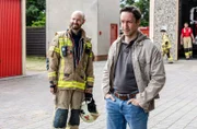 Alex (Leon Ullrich) und Stoffel (Hendrik Heutmann) von der freiwilligen Feuerwehr hatten mal wieder einen Fehlalarm.