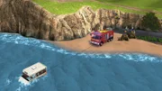 Feuerwehrmann Sam zieht den Schulbus aus dem Meer.