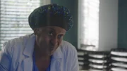 Loretta Wade (CCH Pounder)