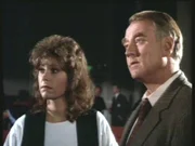 Solange der Mörder auf freiem Fuß ist, stecken Margaret (Diana Canova) und Lt. Vincent Palermo (Denis Arndt) in einer heiklen Lage.