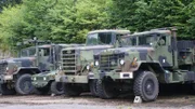Militär-LKWs