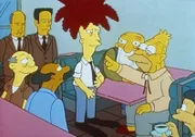 Grandpa verlangt vom Bürgermeisterkandidaten Bob, dass er sich um die Alten kümmert.