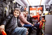 Die Zeitlos-Kinder bei der Feuerwehr Wiener Neustadt