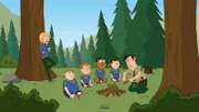 Steve (r.) will demonstrieren, wie man richtig Feuer macht. Ethel (l.), die ihren ersten Arbeitstag im Nationalpark Brickleberry hat, kann ihren Kollegen nur belächeln ...