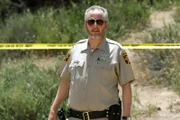 Daniel Stern (Sheriff Fletcher).