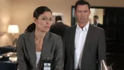 Agent Pearce (Lauren Stamile) schickt Michael Westen (Jeffrey Donovan) nach Caracas in ein romantisches Hotel. Allerdings erwartet ihn kein erholsamer Urlaub...