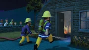 Ein Feuerwerkskörper setzt Mikes Werkstatt in Brand.