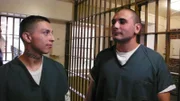 Bildunterschrift:                                                            Die Gefängnisinsassen Juanito Lupan und Michael Byrd im Interview.