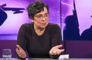 Zu Gast bei Moderatorin Sandra Maischberger: Mariam Lau (politische Korrespondentin der „Zeit“)