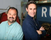 Diese beiden Männer verwandeln scheinbar wertlosen Rost in wahre Reichtümer! Frank Fritz (l.) und Mike Wolfe sind "American Pickers".