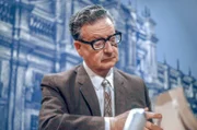 Der Präsident Salvador Allende wurde im Jahr 1973 mit Unterstützung des US-Geheimdienstes vom chilenischen Militär gestürzt.
