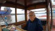 Friedrich Hildebrand (88) macht als Kapitän Rundfahrten durch den Hamburger Hafen.  +++