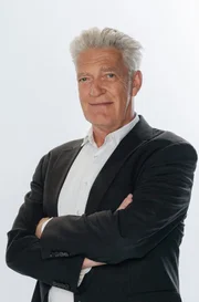 Moderator Max Moor.