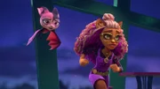 v.li.: Draculaura, Clawdeen