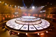 Quizjagd  (C)ServusTV / Martin Hörmandinger  Die Verwendung des ServusTV-Bildmaterials ist nur zur redaktionellen Berichterstattung im Zusammenhang mit der jeweiligen Sendung und unter Angabe der jeweiligen Credits/Quellenangabe erlaubt.