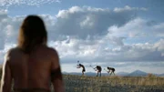 Vor 40 000 Jahren beginnt der moderne Mensch, die Erde zu erobern. Aus Jägern und Sammlern werden sesshafte Bauern.