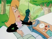 " Bösewichte, bitte kommen!" Die schöne Helga auf Abwegen.