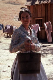 Caroline Ingalls (Karen Grassle)