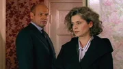 Peter Strohm (Klaus Löwitsch) lernt bei seinen Ermittlungen Katharina (Barbara Freier) kennen, die Schwester der Toten, die ebenfalls in Hotte Wustrack einen Mörder sieht.